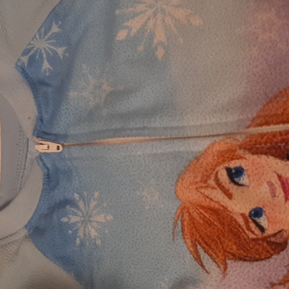Disney Frozen 2 Girls Exclusive Blanket Sleeper Pajama, One Piece Set Size 4/5 - Picture 4 of 5